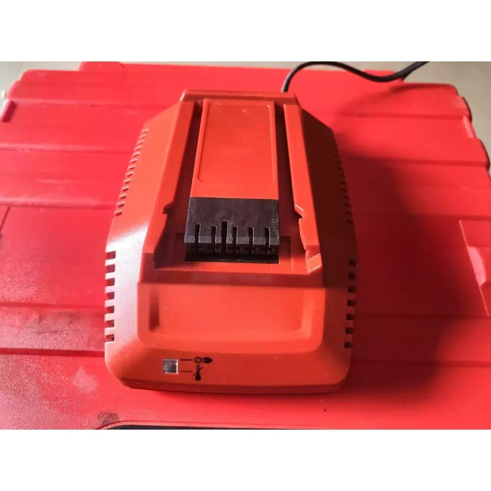 Pengisi Daya Baterai Hilti C4/ - Power Tools Hilti ulasan dan harga